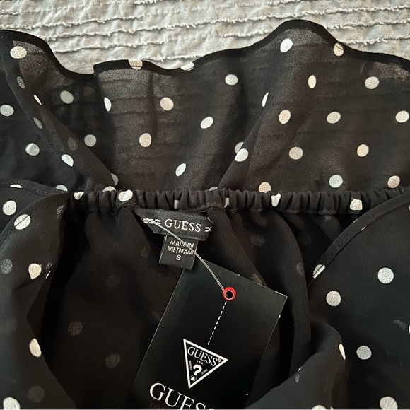 Guess Black & White Ruffled Polka Dot Long Sleeve Off the Shoulder Party Top - Picture 6 of 7